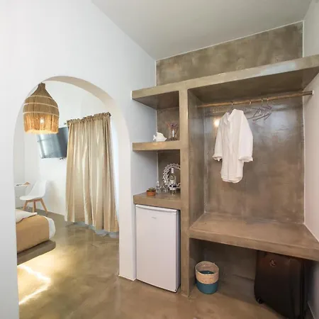 New In The Heart Of - 1 Apartment